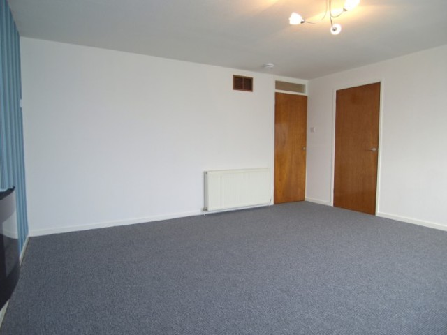  Image of 3 bedroom End of Terrace to rent in Eglinton Place Inverkeithing KY11 at Eglinton Place  Inverkeithing, KY11 1PX