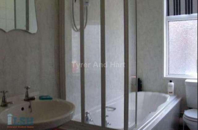  Image of 6 bedroom House Share to rent in Ferndale Road Wavertree Liverpool L15 at Ferndale Road  Liverpool, L15 3JY