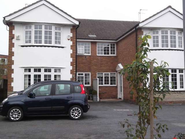  Image of 2 bedroom Apartment to rent in Park Road Southport PR9 at Park Road  Southport, PR9 9JL