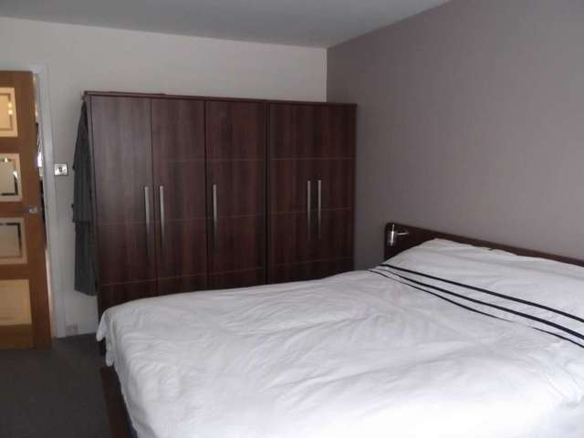  Image of 2 bedroom Apartment to rent in Park Road Southport PR9 at Park Road  Southport, PR9 9JL
