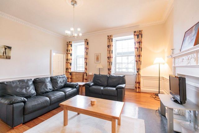  Image of 2 bedroom Flat to rent in Frederick Street Edinburgh EH2 at West End Edinburgh Edinburgh, EH2 1LN