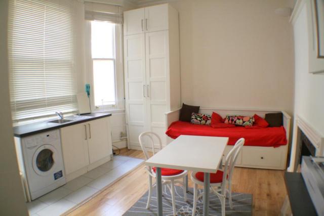  Image of 1 bedroom Studio flat to rent in Gloucester Place London W1U at Marylebone London Marylebone, W1U 6HP