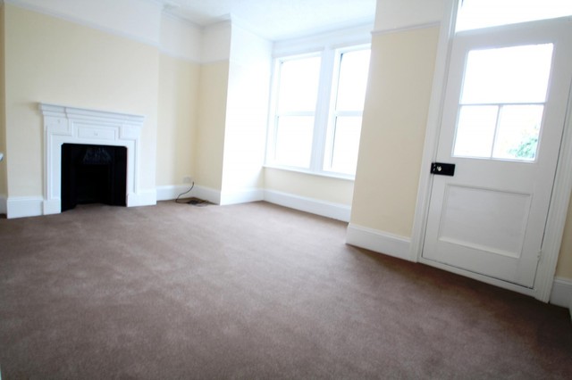  Image of 4 bedroom Maisonette to rent in Harrington Road London SE25 at South Norwood, SE25 4LU