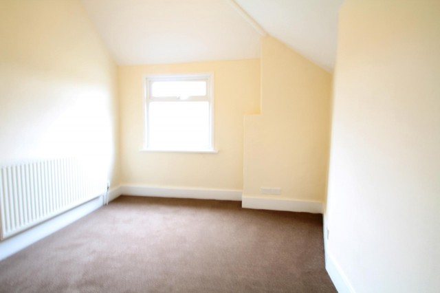  Image of 4 bedroom Maisonette to rent in Harrington Road London SE25 at South Norwood, SE25 4LU