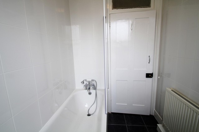  Image of 4 bedroom Maisonette to rent in Harrington Road London SE25 at South Norwood, SE25 4LU