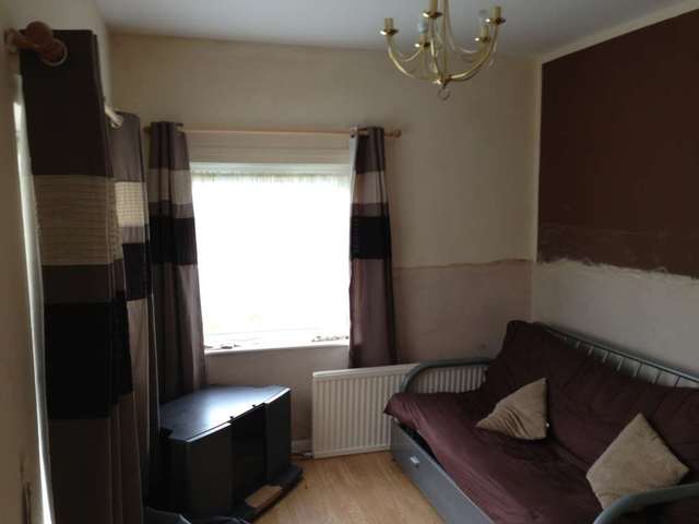  Image of 2 bedroom Maisonette for sale in High Town Road Luton LU2 at Hightown Road  Luton, LU2 0BZ
