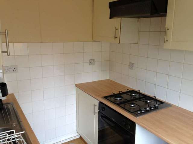  Image of 2 bedroom Maisonette for sale in High Town Road Luton LU2 at Hightown Road  Luton, LU2 0BZ