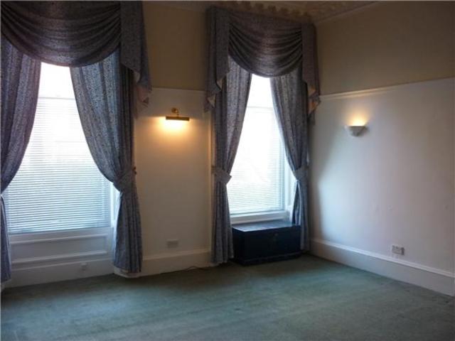  Image of 5 bedroom Flat to rent in Hyndland Road Glasgow G12 at West End Glasgow Glasgow, G12 9PZ