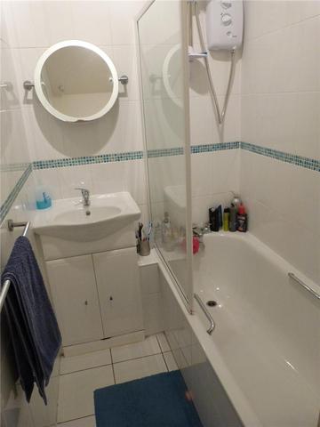  Image of 1 bedroom Flat to rent in Inchaffray Street Perth PH1 at Perth Perthshire Perthshire, PH1 5RU