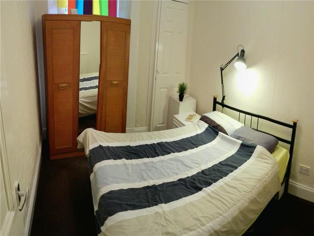  Image of 1 bedroom Flat to rent in Inchinnan Road Renfrew PA4 at Renfrew Renfrewshire Renfrewshire, PA4 8ND