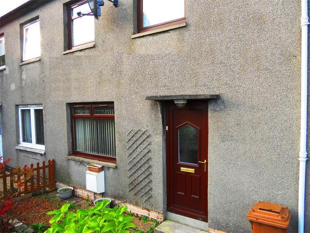  Image of 2 bedroom Flat to rent in Invercraig Place Dundee DD2 at Dundee  Dundee, DD2 4QQ