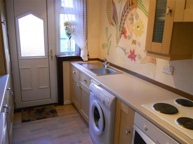  Image of 2 bedroom Flat to rent in Invercraig Place Dundee DD2 at Dundee  Dundee, DD2 4QQ
