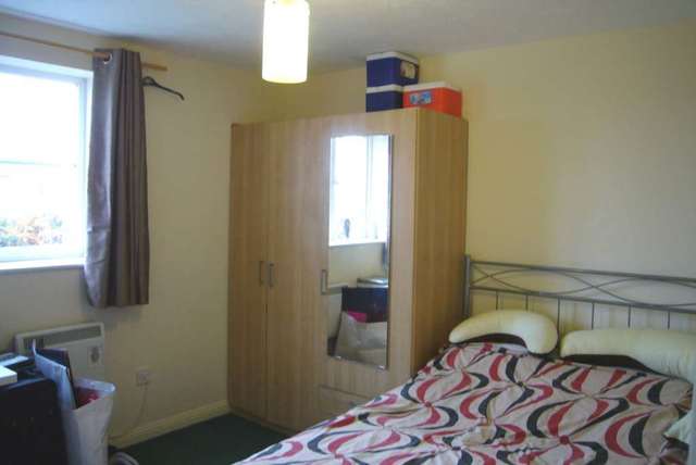  Image of 2 bedroom Flat to rent in Keel Close Barking IG11 at Keel Close  Barking, IG11 0XU