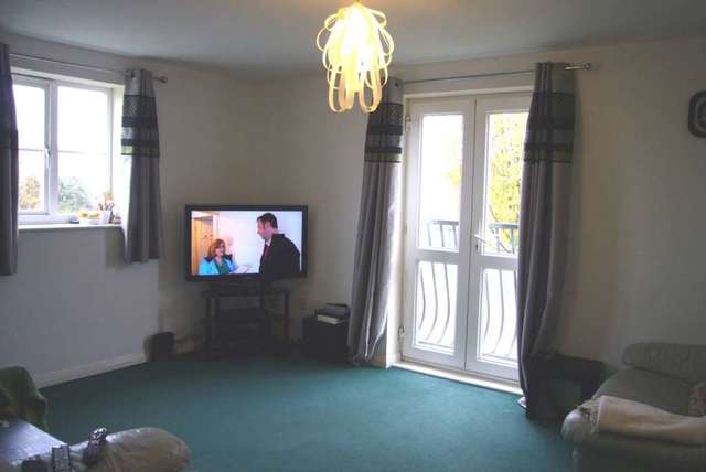  Image of 2 bedroom Flat to rent in Keel Close Barking IG11 at Keel Close  Barking, IG11 0XU