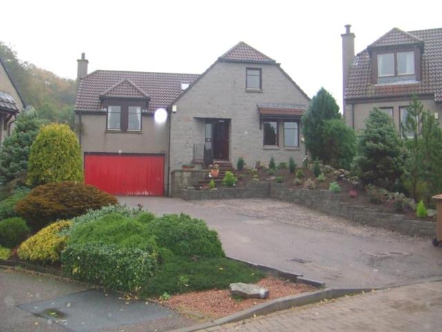  Image of 4 bedroom Detached house to rent in Kingswood Crescent Kingswells Aberdeen AB15 at Kingswells Aberdeen Aberdeen, AB15 8TE