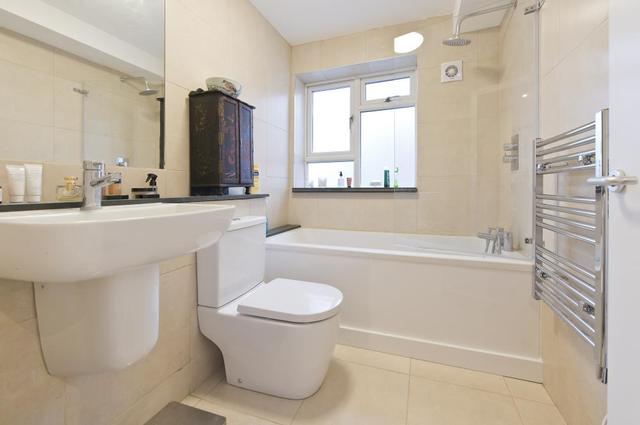  Image of 1 bedroom Flat to rent in Latimer Road London W10 at Latimer Road  London, W10 6QY