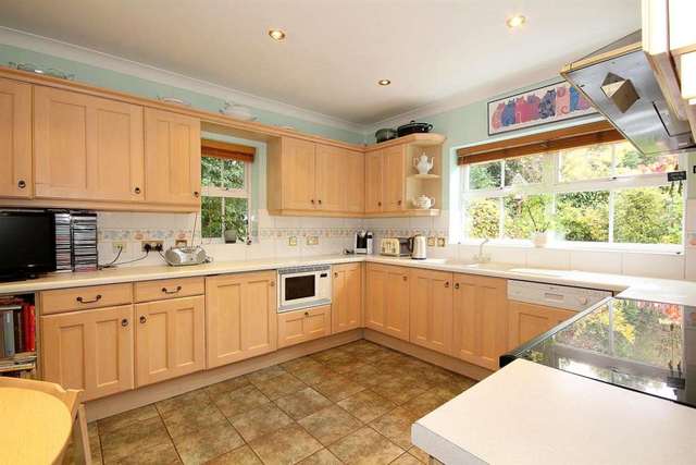  Image of 4 bedroom Detached house for sale in Laurel Bank Felden Hemel Hempstead HP3 at Laurel Bank, Felden Lane Felden Hemel Hempstead, HP3 0NX