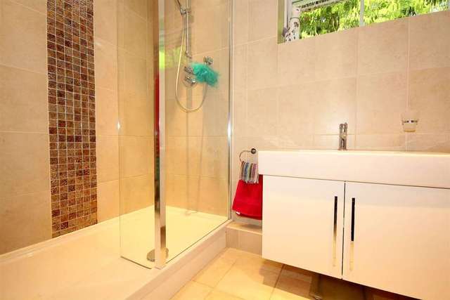  Image of 4 bedroom Detached house for sale in Laurel Bank Felden Hemel Hempstead HP3 at Laurel Bank, Felden Lane Felden Hemel Hempstead, HP3 0NX
