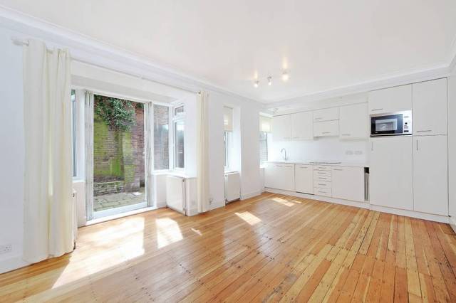  Image of 1 bedroom Flat to rent in Holland Park Avenue London W11 at Linton House  Holland Park Avenue, W11 3RL