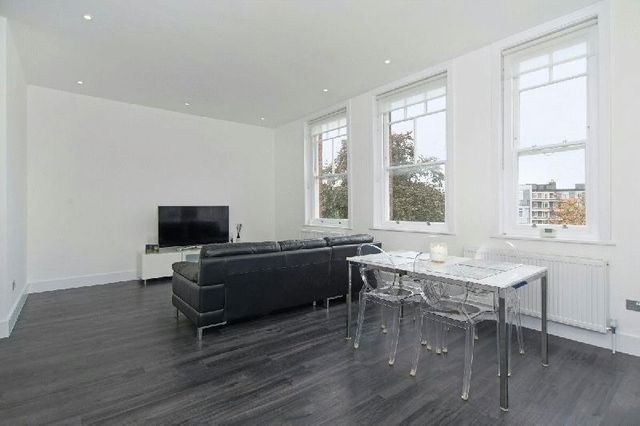  Image of 1 bedroom Flat for sale in Maresfield Gardens London NW3 at Maresfield Gardens Hampstead Belsize Park, NW3 5SJ