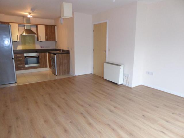  Image of 2 bedroom Flat to rent in Margaretta Buildings Glasgow G44 at Cathcart Glasgow Glasgow, G44 4EE