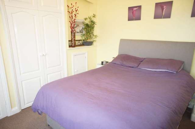  Image of 3 bedroom Semi-Detached house for sale in Mayfield Drive Caversham Reading RG4 at Mayfield Drive Caversham Reading, RG4 5JR