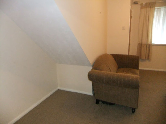  Image of 2 bedroom Property to rent in Mervinian Close Cardiff CF10 at Mervinian Close  CARDIFF, CF10 4BU