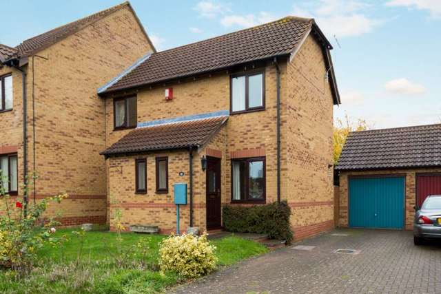  Image of 3 bedroom Semi-Detached house to rent in Mithras Gardens Wavendon Gate Milton Keynes MK7 at Mithras Gardens Wavendon Gate Milton Keynes, MK7 7SX