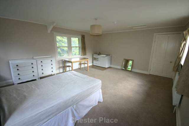  Image of 1 bedroom Studio flat to rent in Mold Road Broughton Chester CH4 at Mold Road Broughton Chester, CH4 0EW