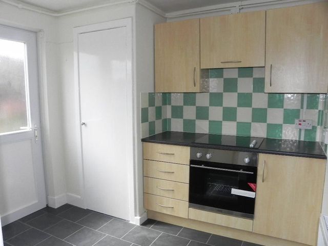  Image of 2 bedroom Flat to rent in Moray Street Lossiemouth IV31 at Lossiemouth Moray Moray, IV31 6JD