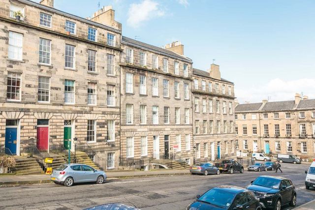  Image of 3 bedroom Flat to rent in Nelson Street Edinburgh EH3 at New Town Edinburgh Edinburgh, EH3 6LG
