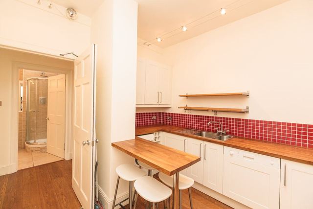  Image of 3 bedroom Flat to rent in Nelson Street Edinburgh EH3 at New Town Edinburgh Edinburgh, EH3 6LG
