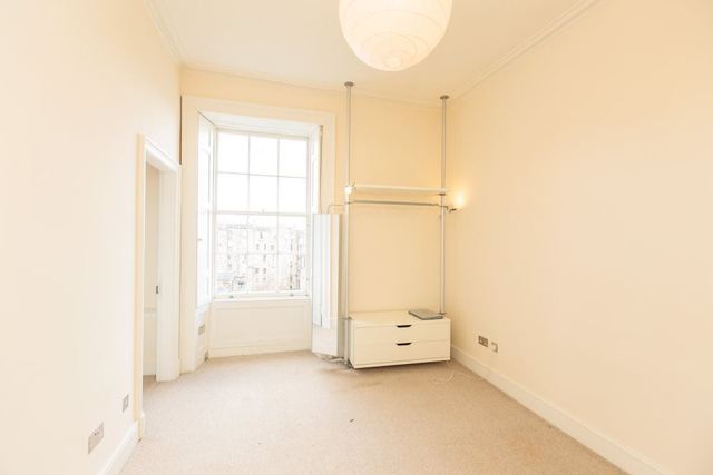  Image of 3 bedroom Flat to rent in Nelson Street Edinburgh EH3 at New Town Edinburgh Edinburgh, EH3 6LG