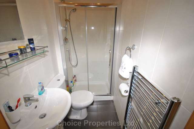  Image of 1 bedroom Flat for sale in New Mill Road Kilmarnock KA1 at New Mill Road  Kilmarnock, KA1 3JF