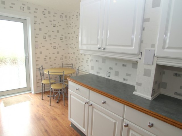  Image of 2 bedroom End of Terrace to rent in Nith Street Dunfermline KY11 at Nith Street  Dunfermline, KY11 4LT