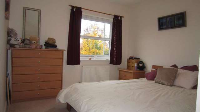  Image of 3 bedroom Detached house to rent in Oak Tree Drive Witham St. Hughs Lincoln LN6 at Oak Tree Drive Witham St Hughs Lincoln, LN6 9UY