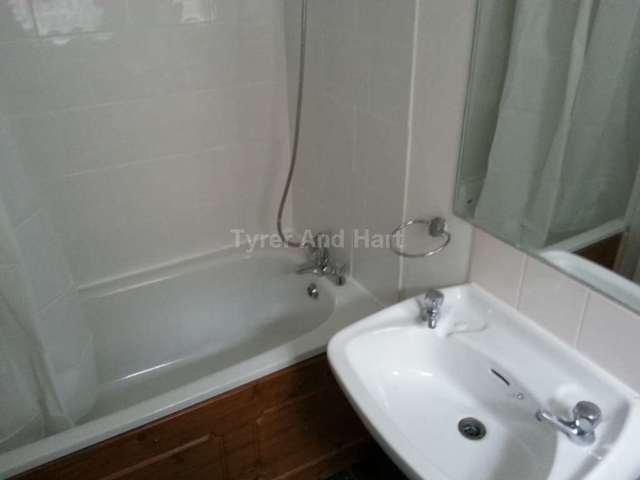  Image of 2 bedroom Terraced house to rent in Old Barn Road Anfield Liverpool L4 at Old Barn Road  Liverpool, L4 2QP