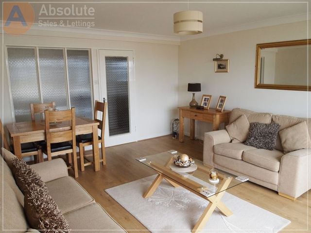  Image of 2 bedroom Apartment for sale in Old Torwood Road Torquay TQ1 at Old Torwood Road Array St Marychurch, TQ1 1PT