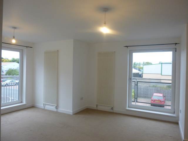  Image of 2 bedroom Flat to rent in Peffer Bank Edinburgh EH16 at Craigmillar Edinburgh Edinburgh, EH16 4FE
