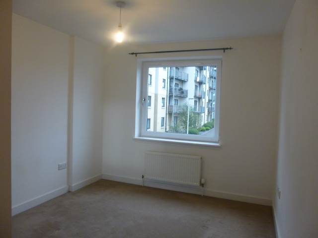  Image of 2 bedroom Flat to rent in Peffer Bank Edinburgh EH16 at Craigmillar Edinburgh Edinburgh, EH16 4FE