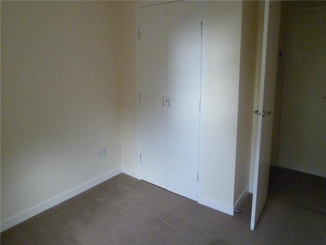  Image of 2 bedroom Flat to rent in Pittville Street Edinburgh EH15 at Portobello Edinburgh Edinburgh, EH15 2BX