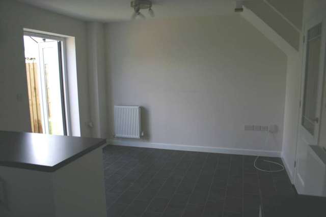  Image of 3 bedroom Terraced house to rent in Plymbridge Road Crownhill Plymouth PL6 at Plymbridge Road Glenholt Plymouth, PL6 7LD