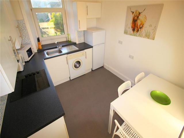  Image of 1 bedroom Flat to rent in Powis Place Aberdeen AB25 at City Centre Aberdeen Aberdeen, AB25 3TS