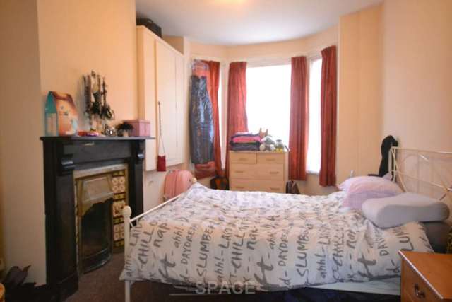  Image of 1 bedroom Flat to rent in Prince of Wales Avenue Reading RG30 at Prince Of Wales Avenue  Reading, RG30 2UH
