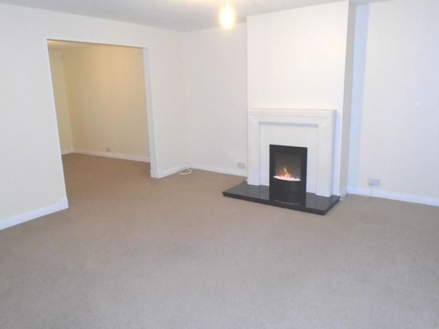  Image of 3 bedroom Semi-Detached house to rent in Rullion Road Penicuik EH26 at Penicuik MidLothian MidLothian, EH26 9HT