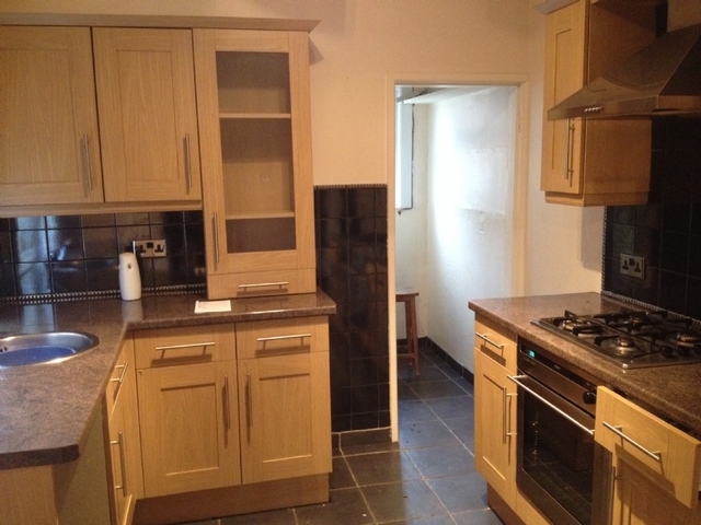  Image of 3 bedroom Terraced house to rent in Sheffield Road Warmsworth Doncaster DN4 at Sheffield Road  Doncaster, DN4 9QH
