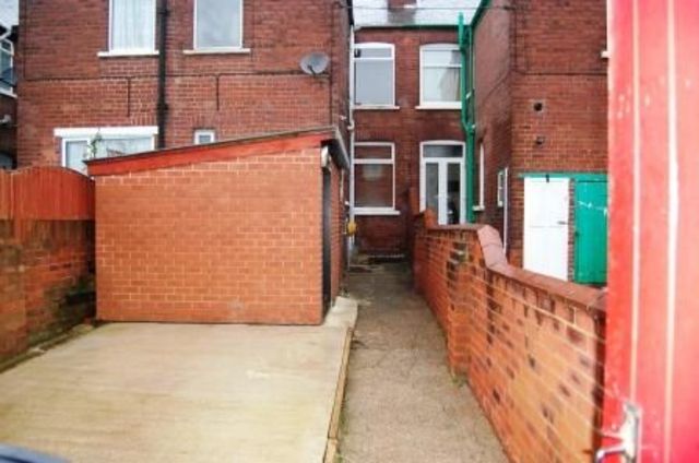  Image of 3 bedroom Terraced house to rent in Sheffield Road Warmsworth Doncaster DN4 at Sheffield Road  Doncaster, DN4 9QH