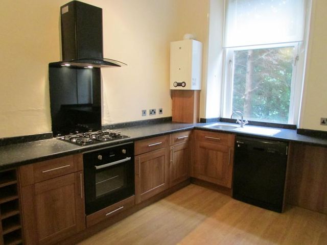  Image of 1 bedroom Flat to rent in Sinclair Drive Glasgow G42 at Langside Glasgow Glasgow, G42 9SN