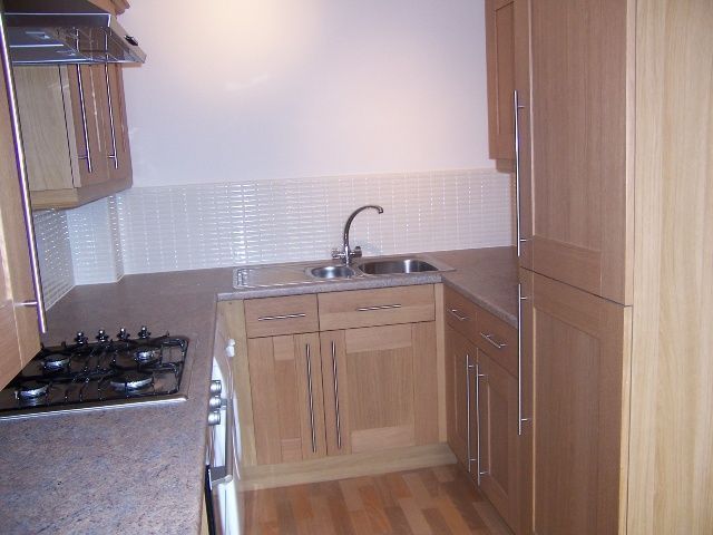  Image of 2 bedroom Apartment to rent in Kenninghall View Sheffield S2 at Norfolk Park  Sheffield, S2 3WX