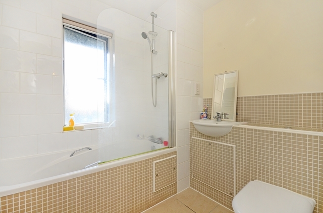  Image of 2 bedroom Flat for sale in Cross Bedford Street Sheffield S6 at Philadelphia House Cross Bedford Street Sheffield, S6 3BS